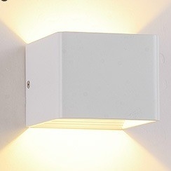 500lm Iron Aluminum 2 Face Glowing 2*3w/2*6w LED Wall Lamp Ideal for Indoor and Outdoor