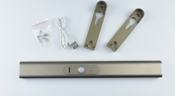 3000k/4000k/6000k Color Temperature Wardrobe Hanging Rail Light with PIR Sensor and PMMA